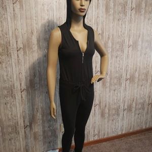 Women's jumpsuit with hood